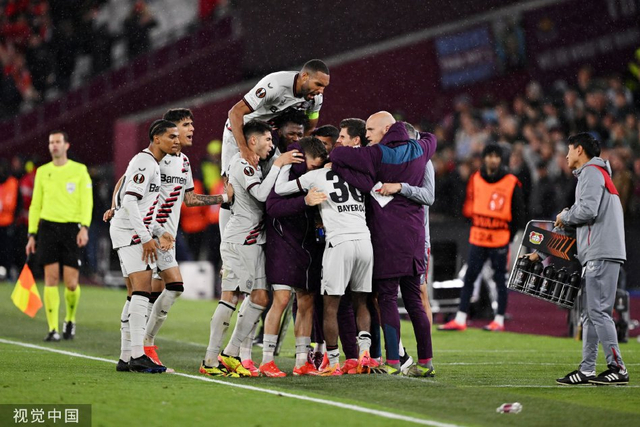 开云体育官网-今晨勒沃库森备战欧联，队长鼓劲细节曝光，管理层满意，训练强度明显提升(多特蒙德vs勒沃库森)